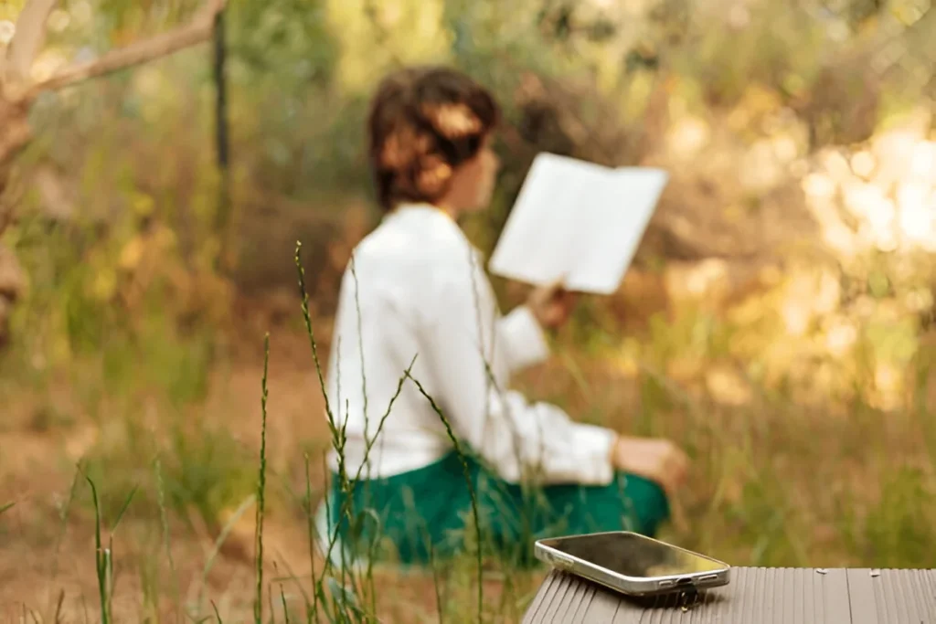 Digital Detox Therapy